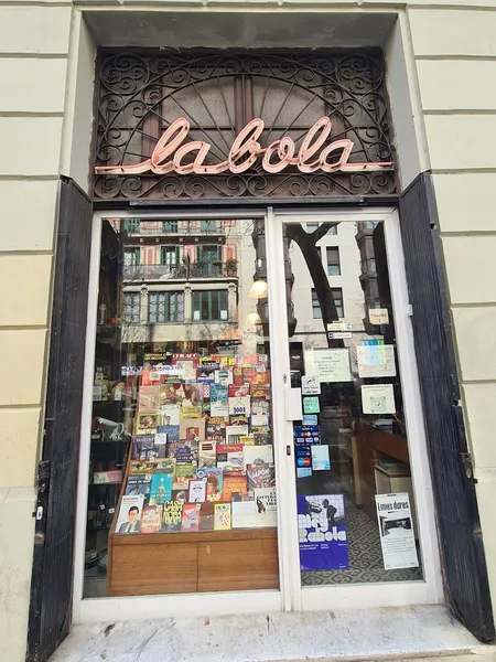 Record store thumbnail: La Bola