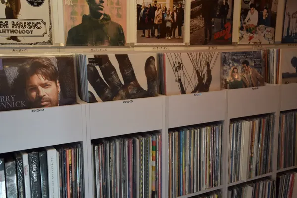 Record Store: Initiales CD