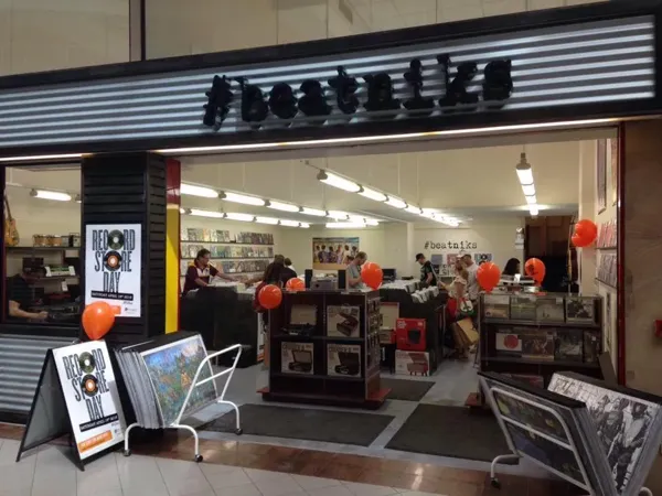Record store thumbnail: Beatniks Records