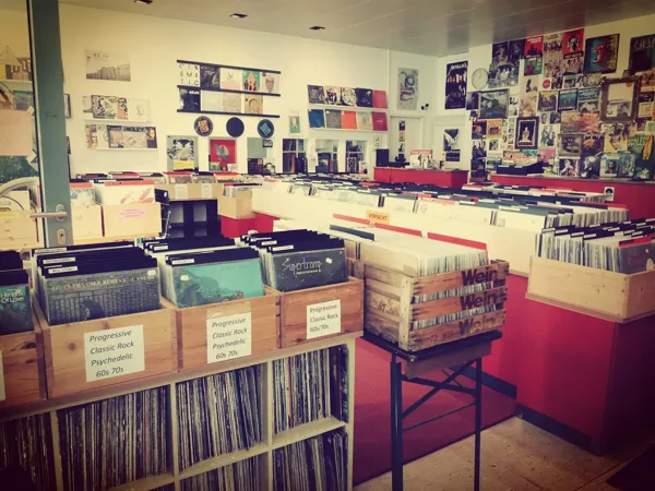Record Store: Flight 13 Records