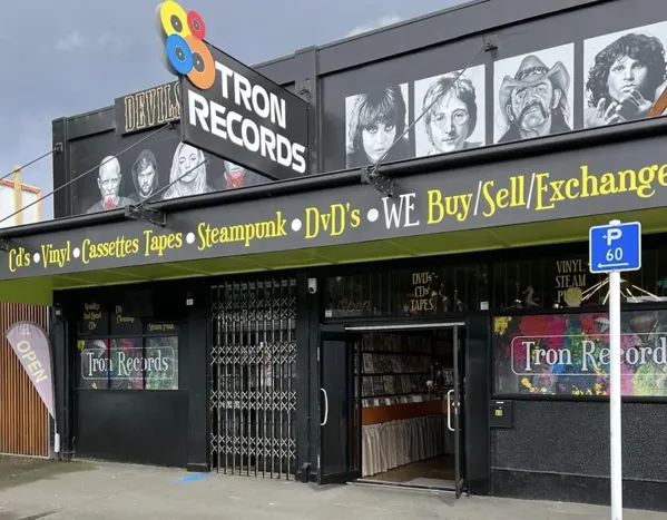 Record Store: TRON Records/Cd’s, & The vinyl/ Cd WAREHOUSE, DvD’s, Books, Cassettes, ultrasonic vinyl cleaning, steampunk