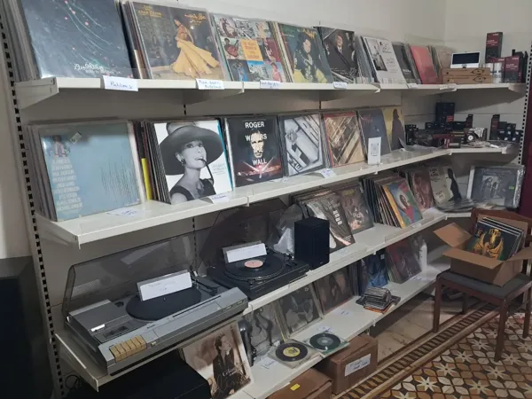 Record store thumbnail: Club Andalos