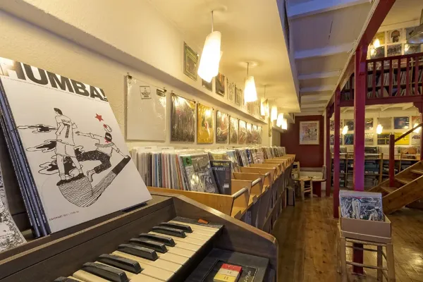 Record Store: Rock and Roll Circus