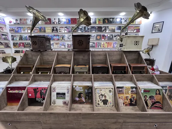 Record Store: Vinyl Baku