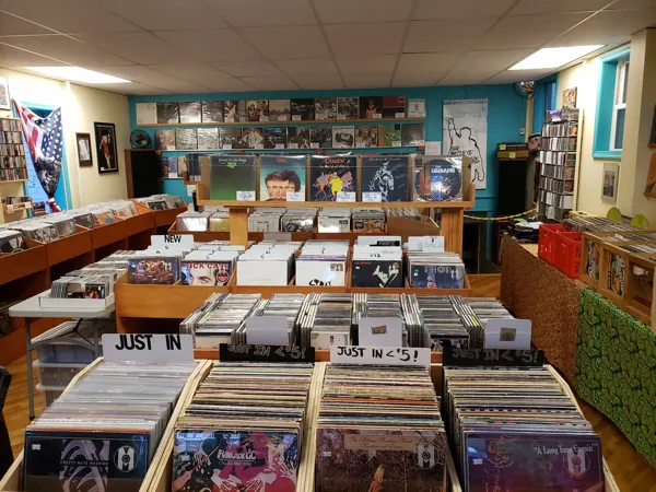 Record Store: Matones Music