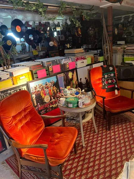 Record store thumbnail: Vinylgaraget i Rö