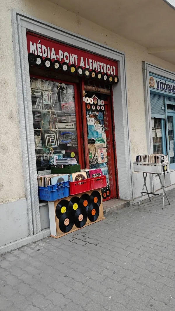 Record store thumbnail: Média Pont A Lemezbolt