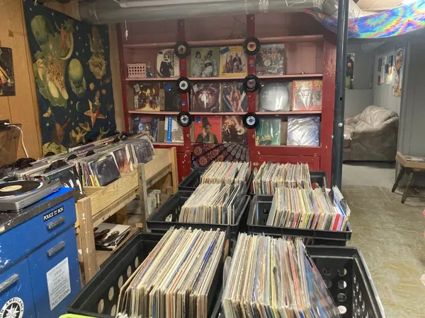Record Store: Roundabout Records