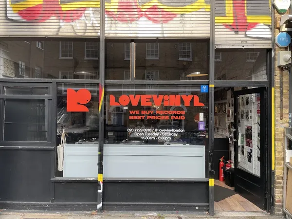 Record store thumbnail: Love Vinyl Hoxton