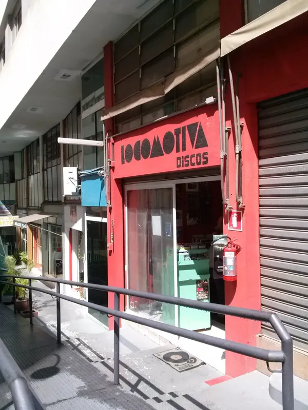 Record store thumbnail: Locomotiva Discos