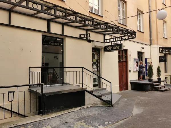 Record store thumbnail: Side One