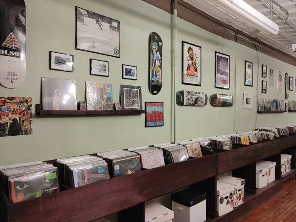 Record store thumbnail: Cratediggaz Records