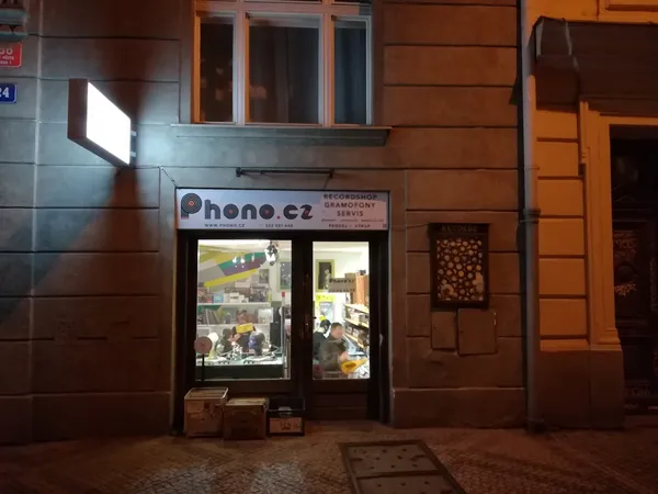 Record Store: Phono.cz