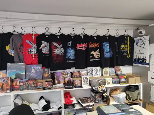 H-Music Shop (formerly known as Hammer Zenebarlang)