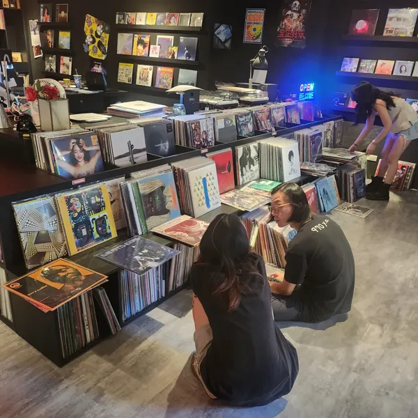 Record store thumbnail: THT唱片