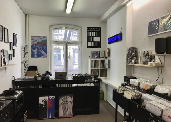 Record Store: Discotag