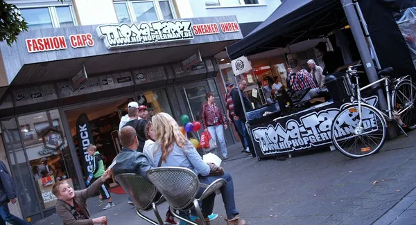 Record store thumbnail: Troya Tapez www.Hiphopgermany.de