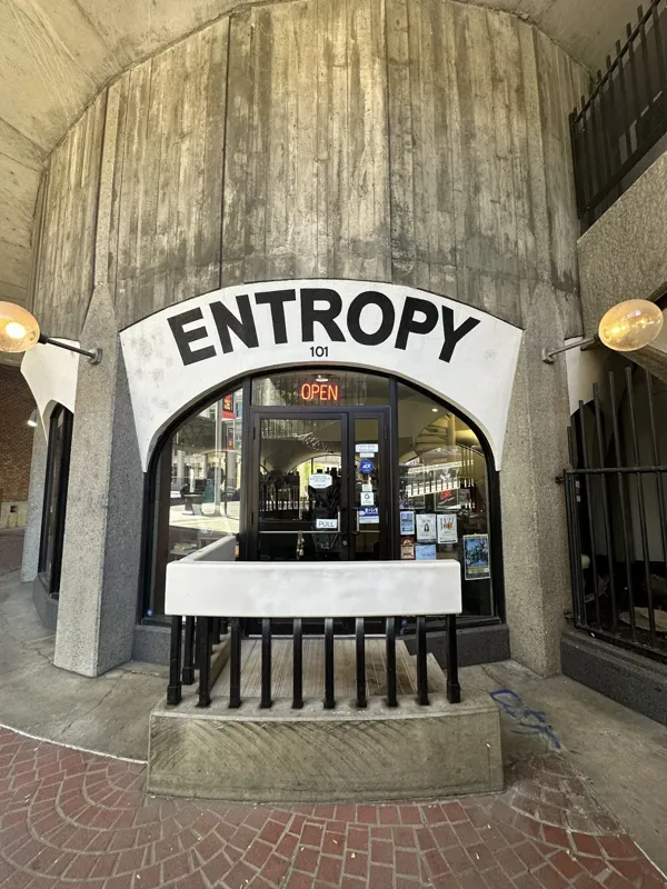 Record store thumbnail: ENTROPY records + movies + gallery
