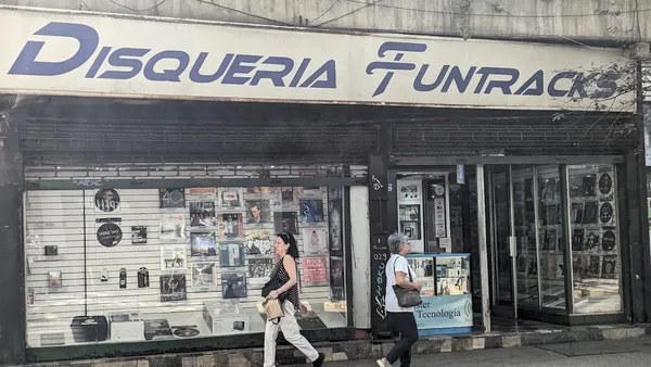 Record store thumbnail: Disquerìa Funtracks
