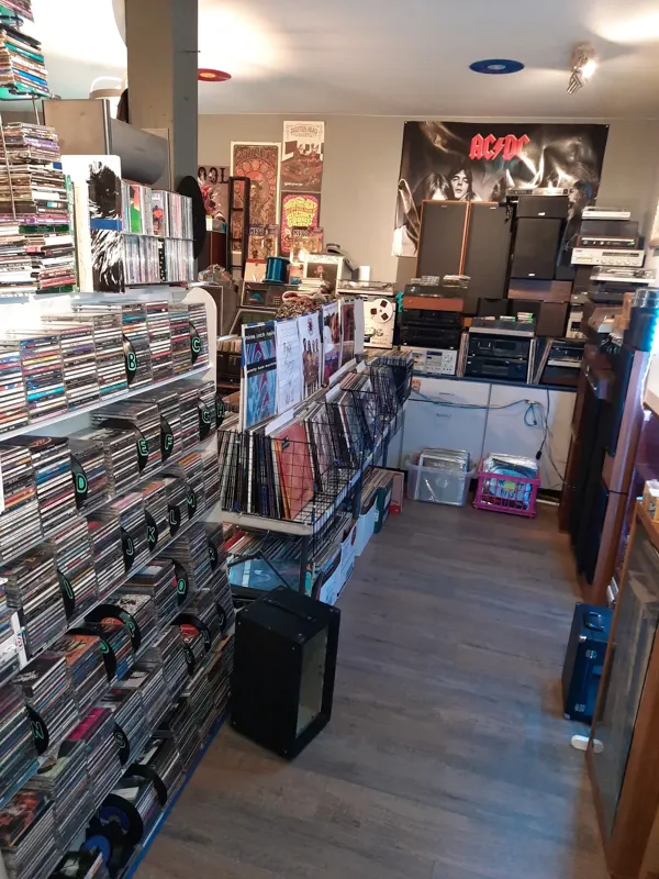 Record Store: Main Street Revolution