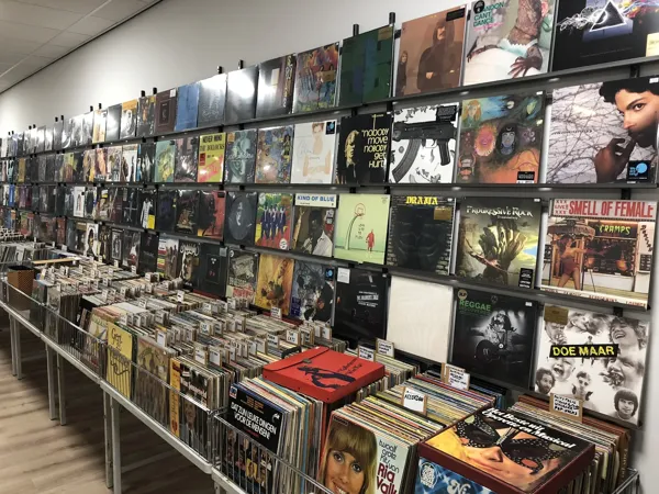 Record Store: Riddim Record Store