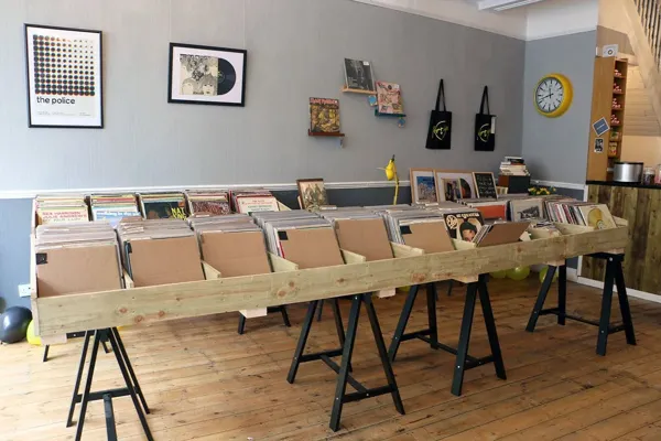 Record store thumbnail: FortyFive Vinyl Café