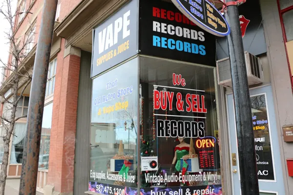 Record store thumbnail: That Old Retro Store