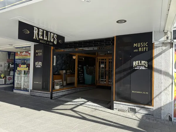 Record Store: RELICS Music & Hifi Store