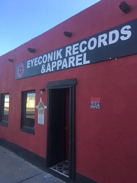 Record Store: Eyeconik Records