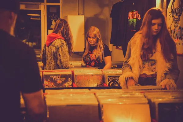 Record store thumbnail: Underground Records