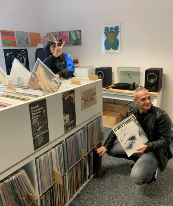 Record store thumbnail: 33 Turä Bärn