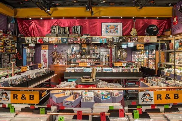 Record store thumbnail: Vinyl Bay 777