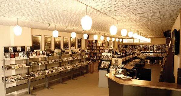 Record store thumbnail: Opus3a