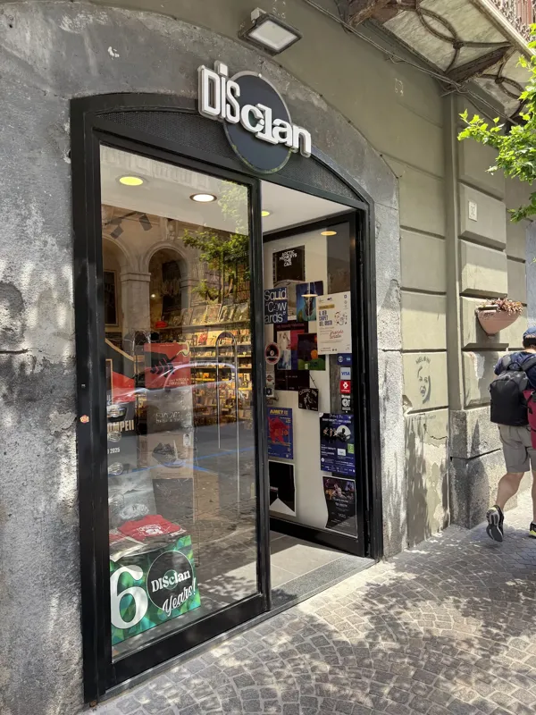 Record Store: disclan