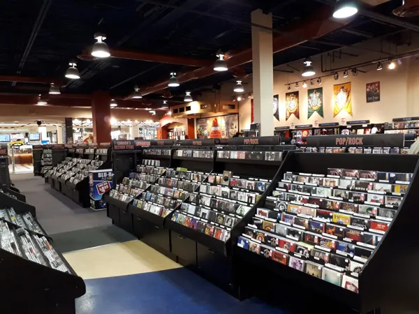 Record Store: Sunrise Records