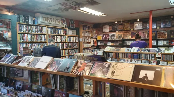 Record store thumbnail: TURN IT UP!