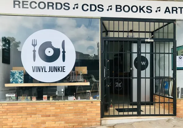 Record store thumbnail: Vinyl Junkie