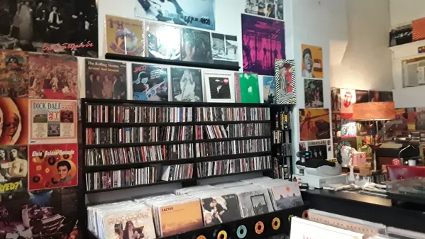 Record Store: CIRCA: NOW! RECORDS