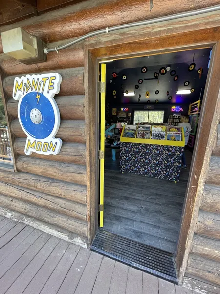 Record store thumbnail: Midnite Moon