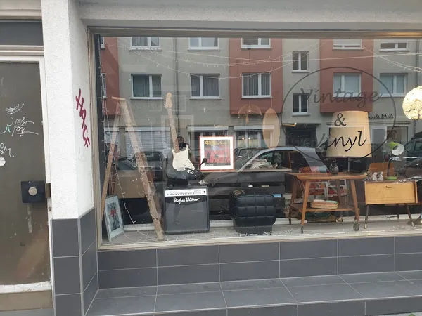 Record store thumbnail: Vintage & Vinyl