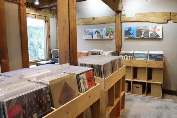 Record Store: Ella Records