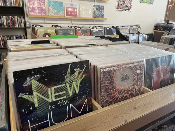 Record Store: Heads Up Music