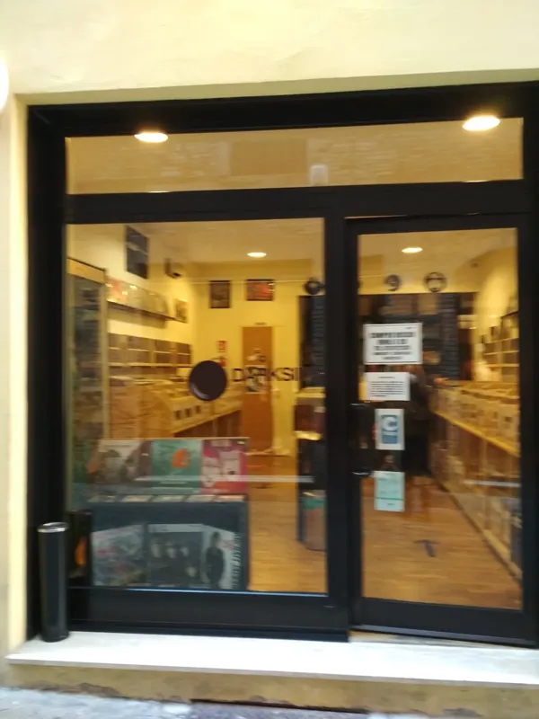 Record store thumbnail: Darkside Vinyl Shop