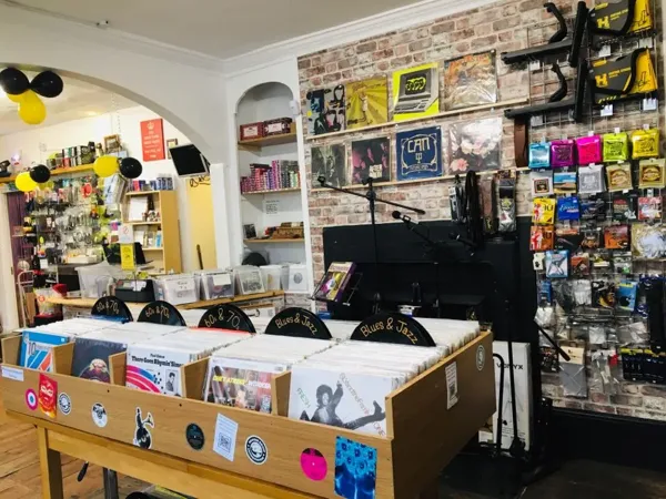 Record store thumbnail: Vinyl Realm Music Shop