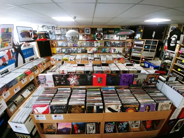 Record store thumbnail: Turn It Up! Records & Hi-Fi