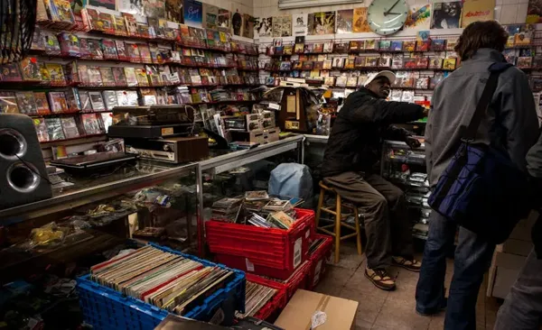 Keeling Island/ Keeling Records & Video