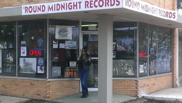 Round Midnight Records