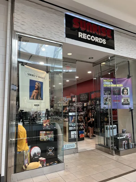 Record Store: Sunrise Records