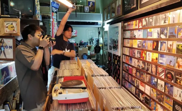 Record Store: Ran Bongo (ร้านบองโก)