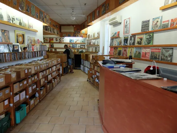 Record Store: L'Introuvable